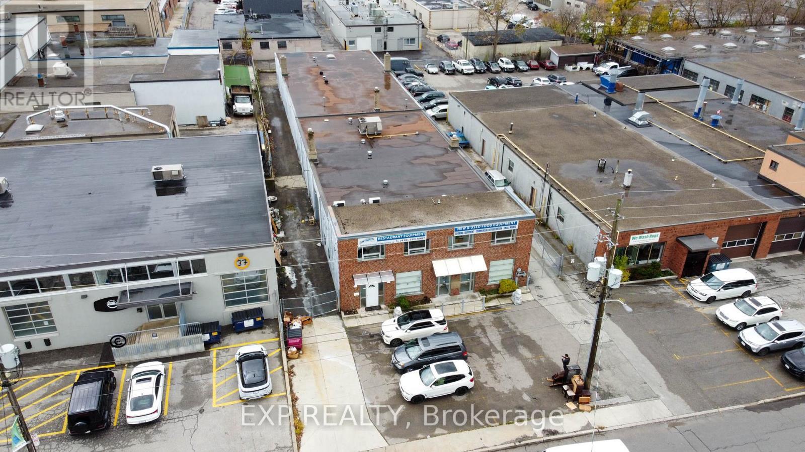 31 Milford Avenue, Toronto, ON