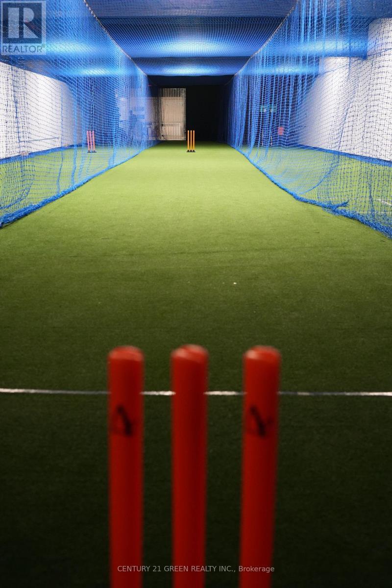 4 - 1700 Brampton Street N, Hamilton, ON