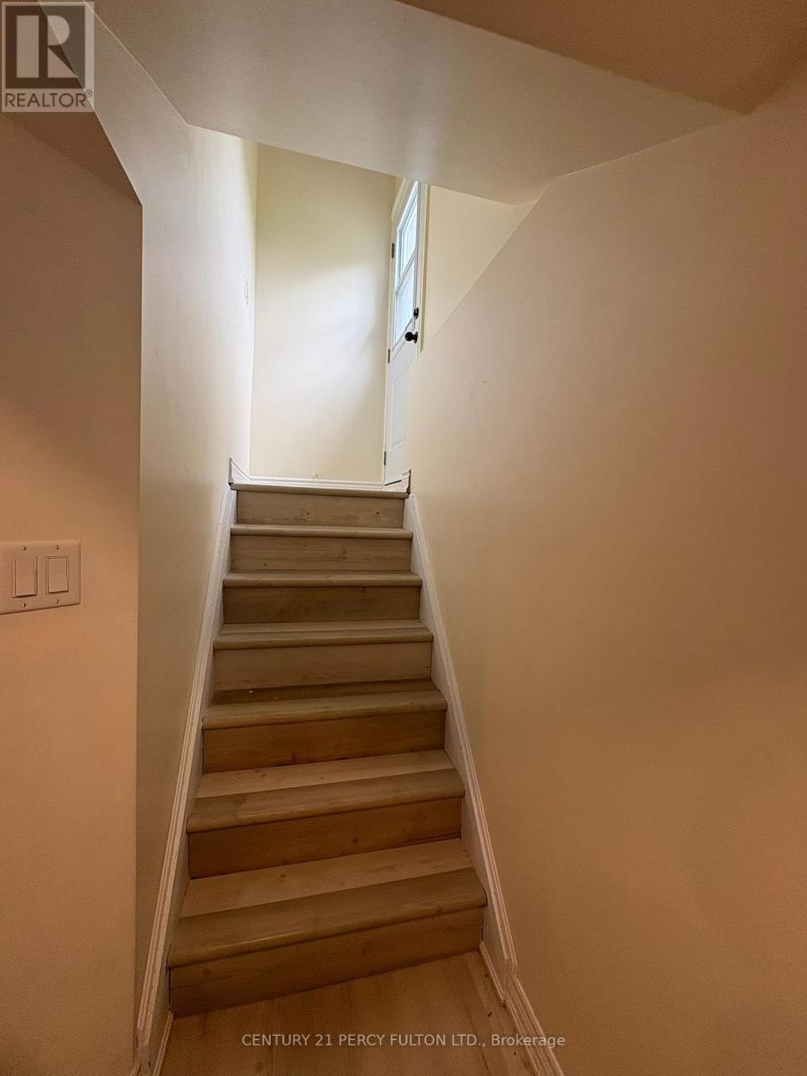 485 56 Highway, Hamilton, ON - Indoor Photo Showing Other Room