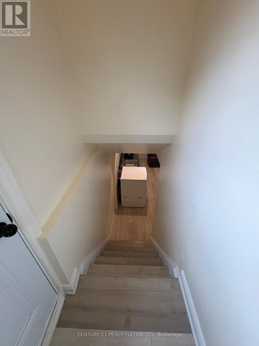 485 56 Highway, Hamilton, ON - Indoor Photo Showing Other Room