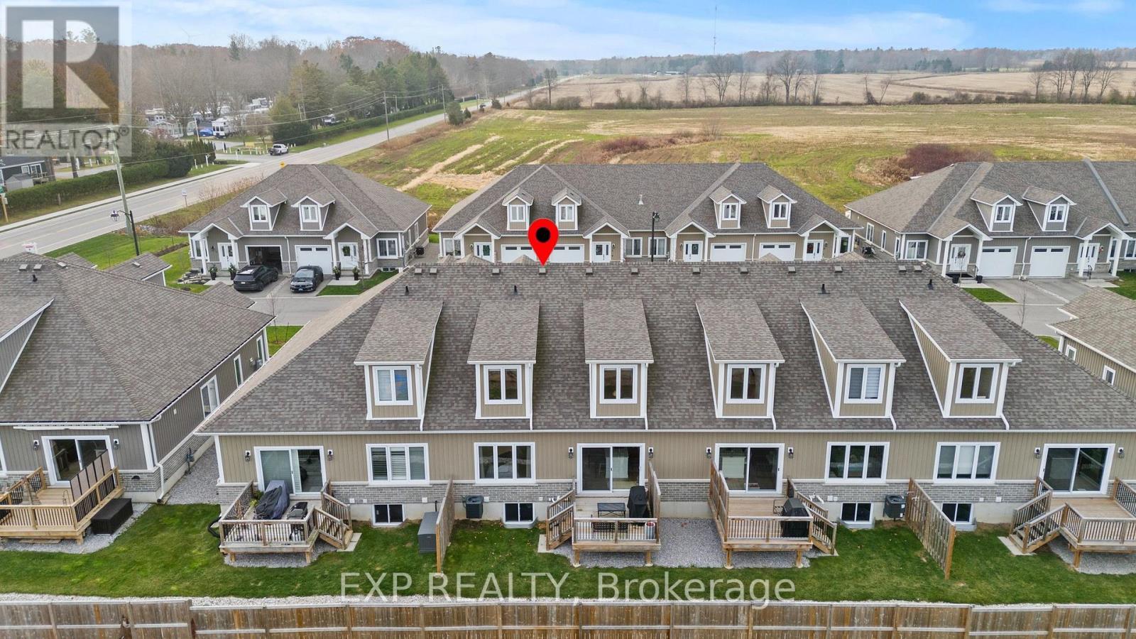 31 - 744 Nelson Street W, Norfolk, ON - Outdoor With Facade