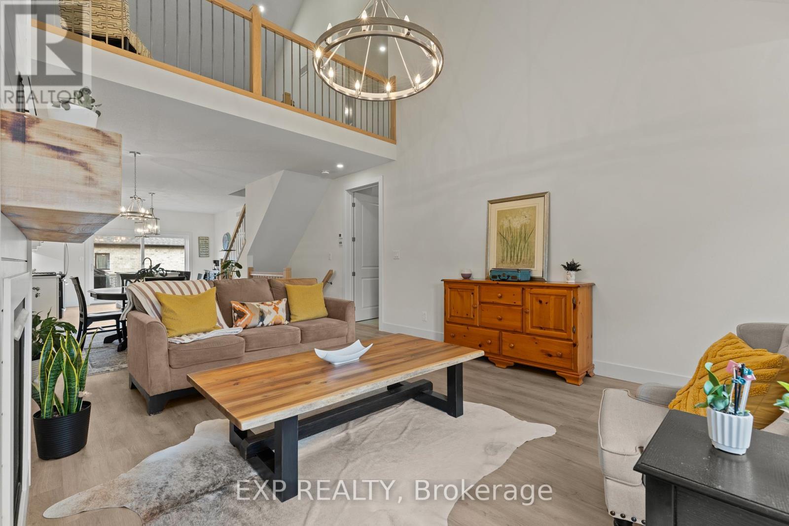 31 - 744 Nelson Street W, Norfolk, ON - Indoor