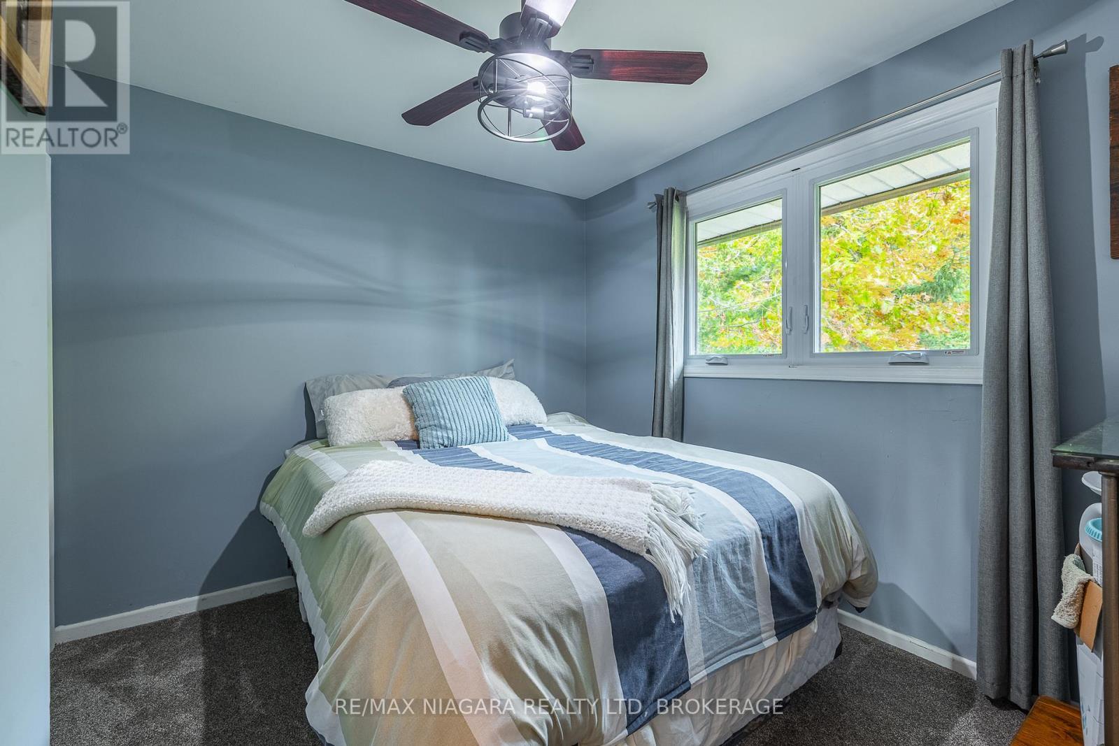 22009 Side Road 20, Wainfleet (Marshville/Winger), ON - Indoor Photo Showing Bedroom