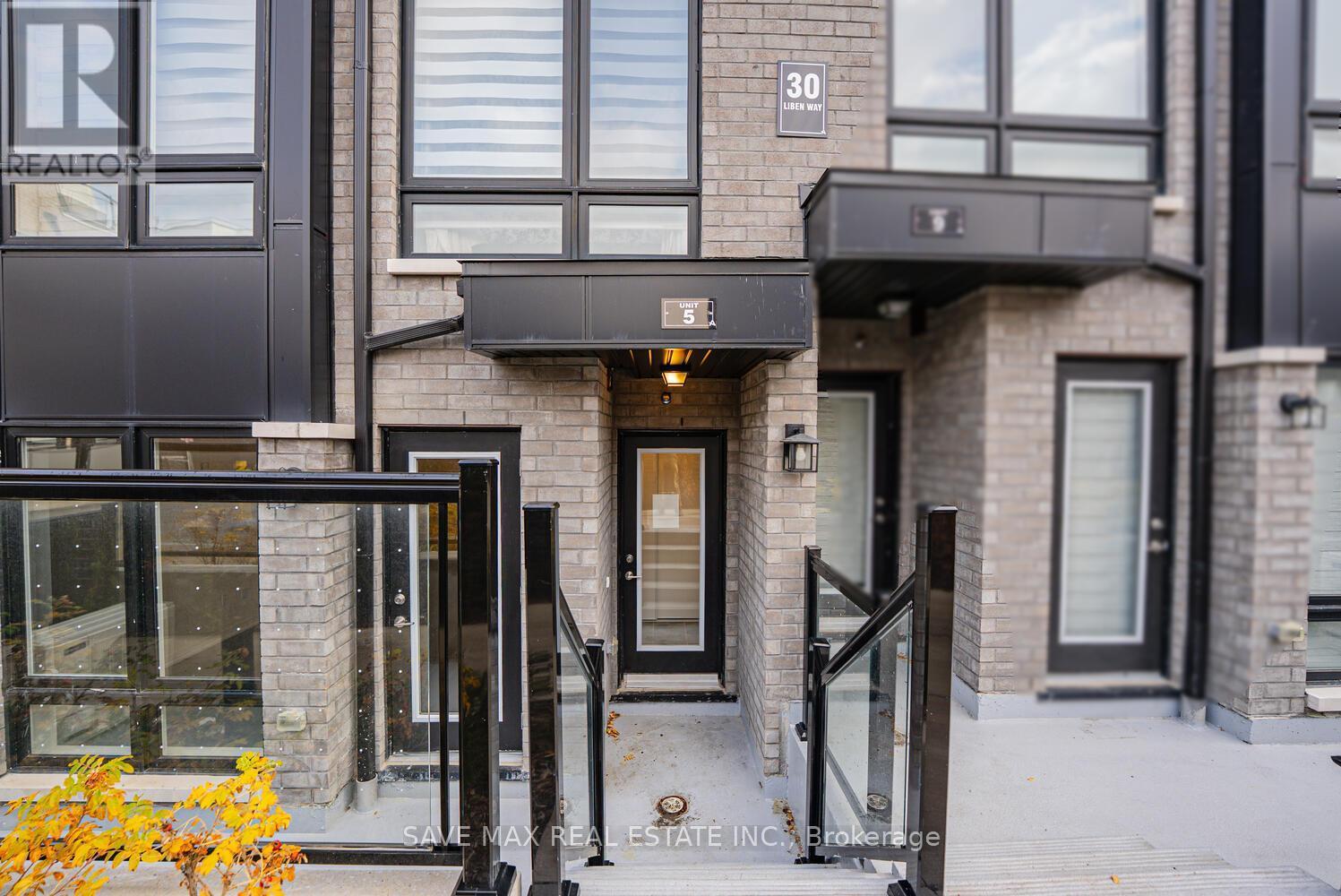 5 - 30 Liben Way, Toronto, ON - Outdoor