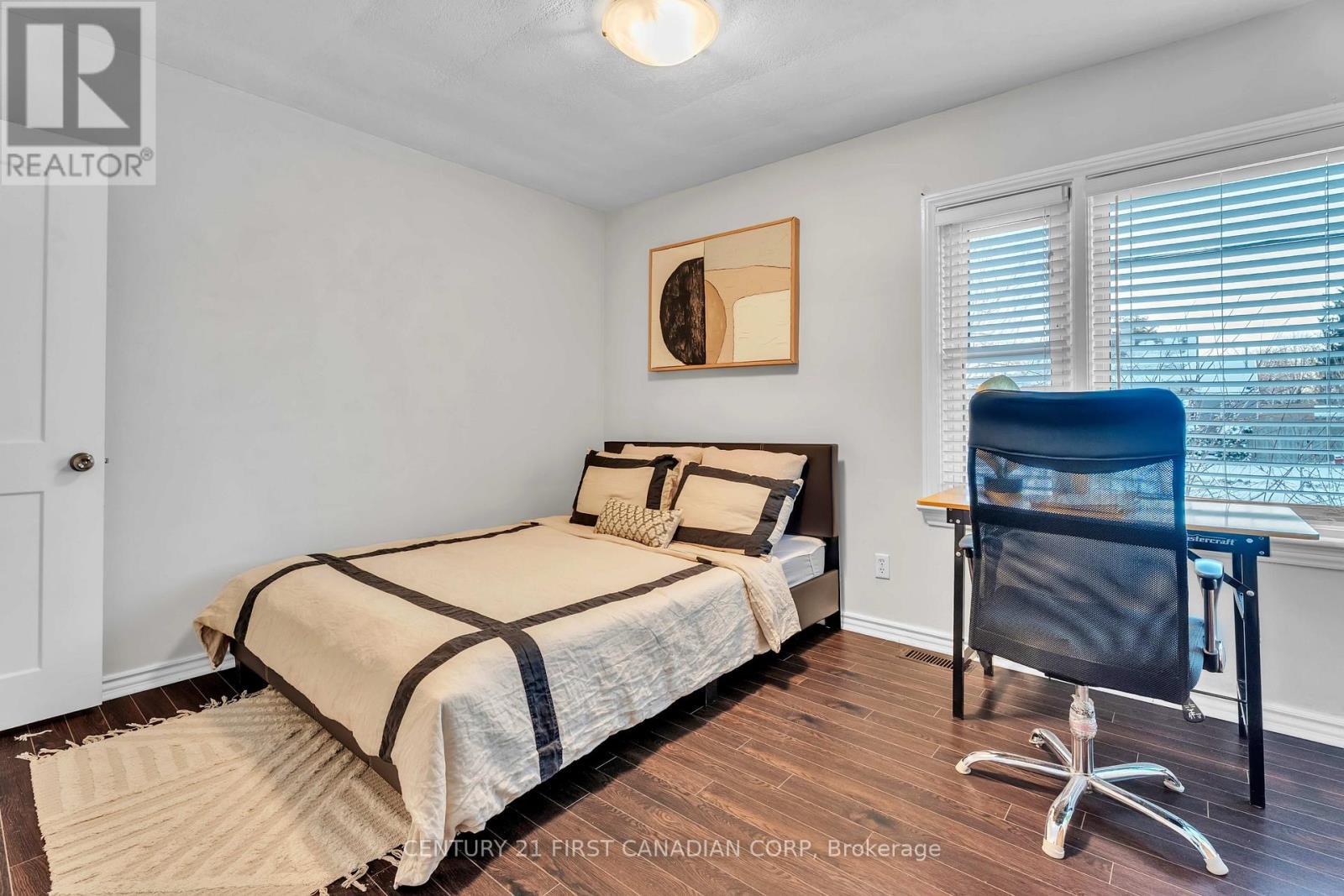 756 Cheapside Street, London East (East C), ON - Indoor Photo Showing Bedroom
