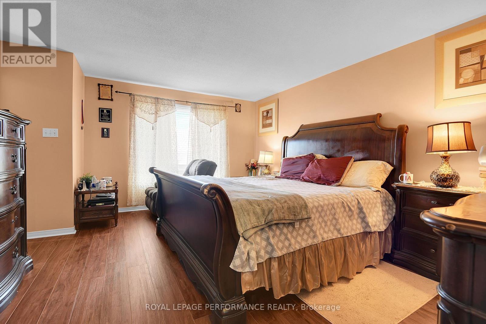 622 Louis Toscano Drive, Ottawa, ON - Indoor Photo Showing Bedroom