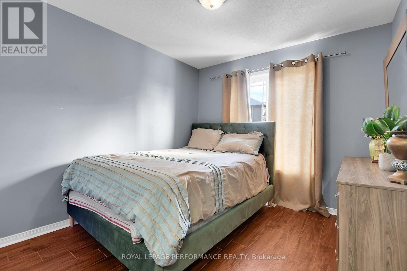 622 Louis Toscano Drive, Ottawa, ON - Indoor Photo Showing Bedroom