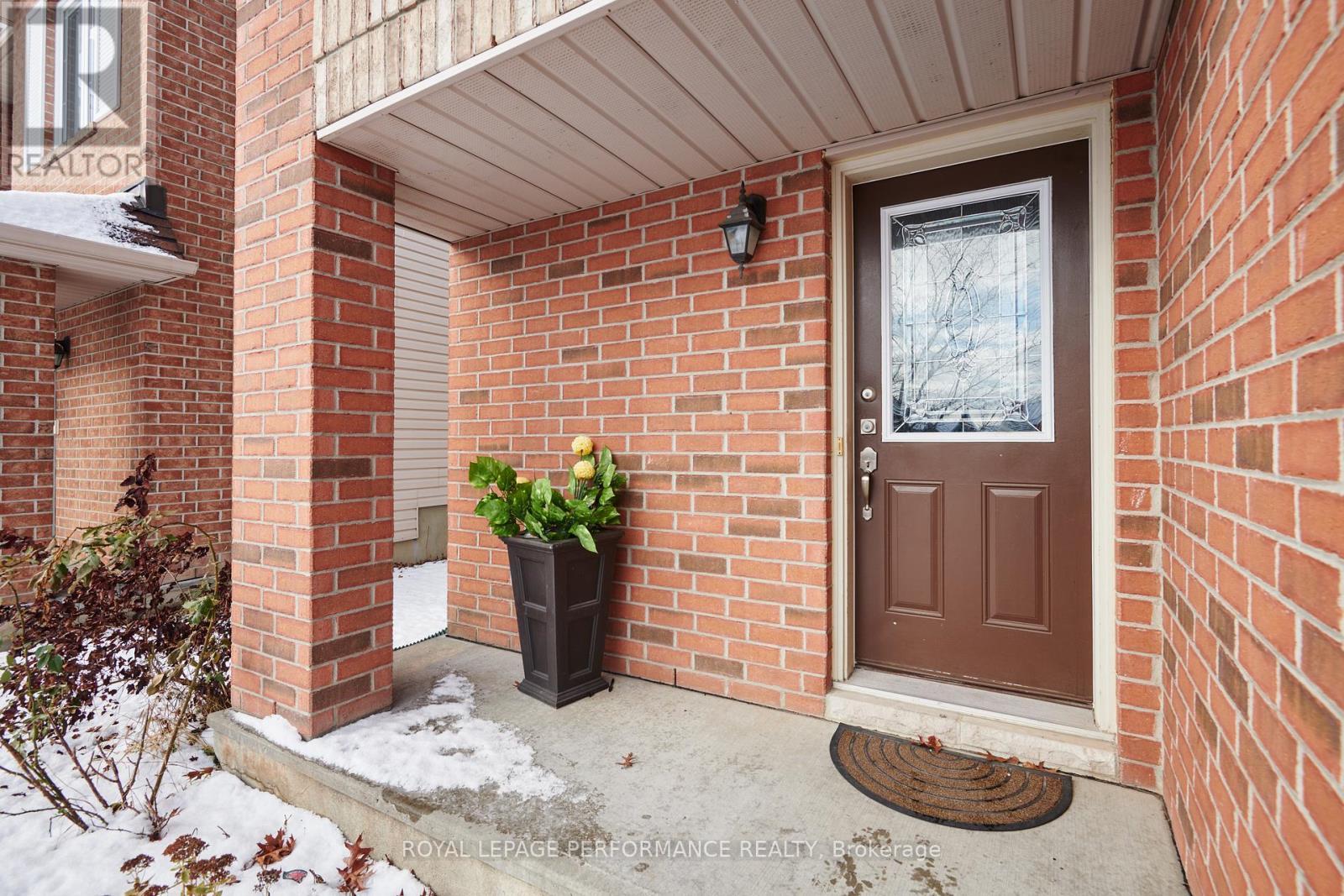 622 Louis Toscano Drive, Ottawa, ON - Outdoor With Exterior