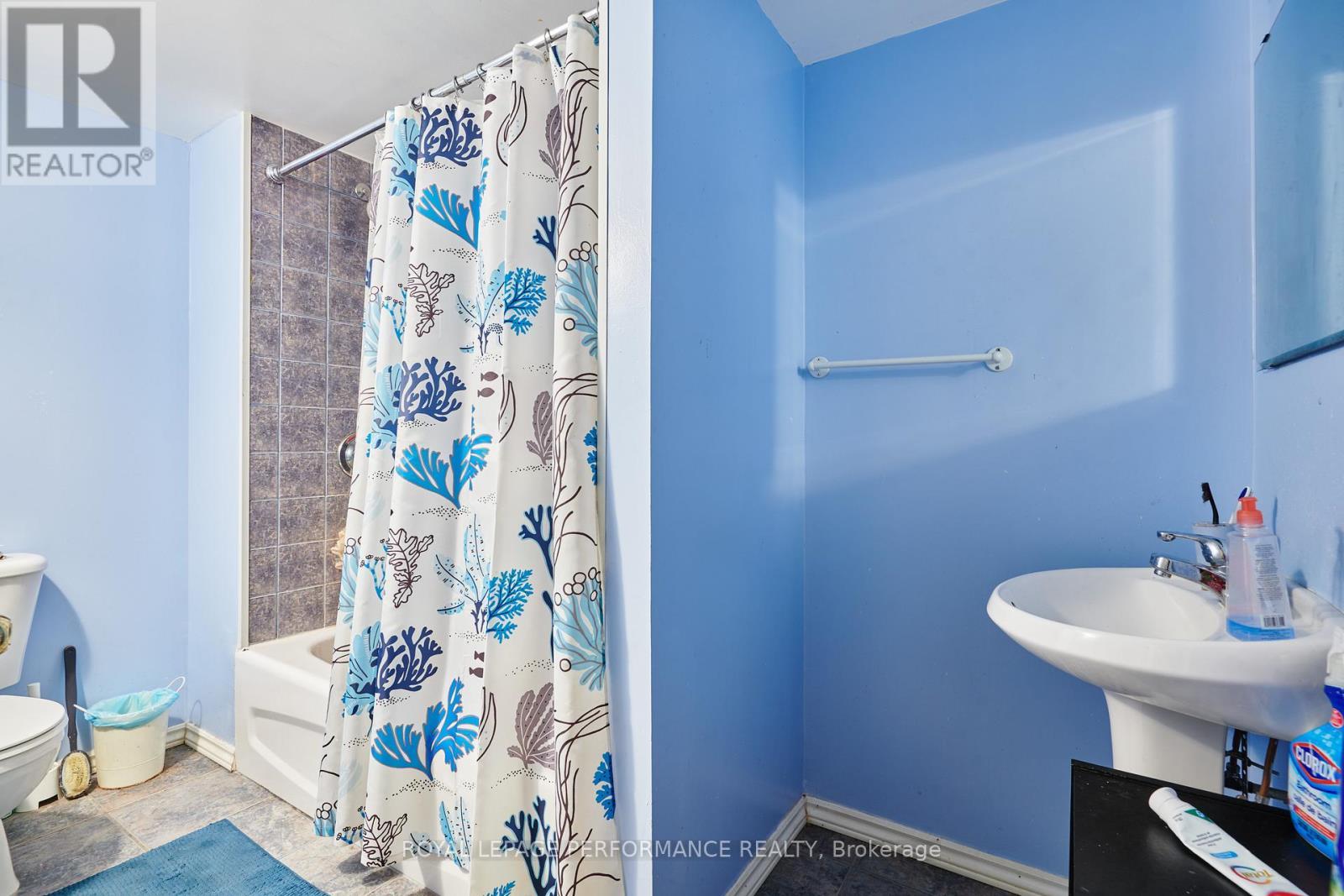 622 Louis Toscano Drive, Ottawa, ON - Indoor Photo Showing Bathroom