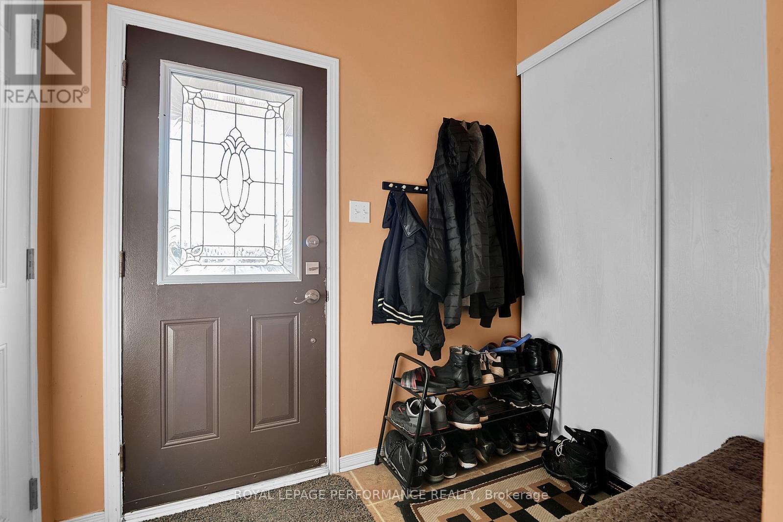 622 Louis Toscano Drive, Ottawa, ON - Indoor Photo Showing Other Room