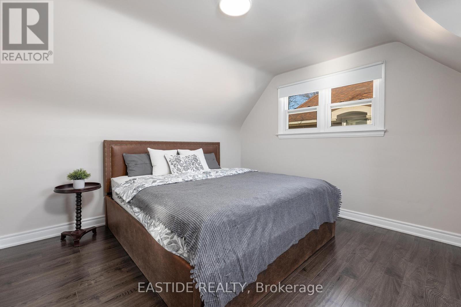 112 Bevdale Road, Toronto, ON - Indoor Photo Showing Bedroom
