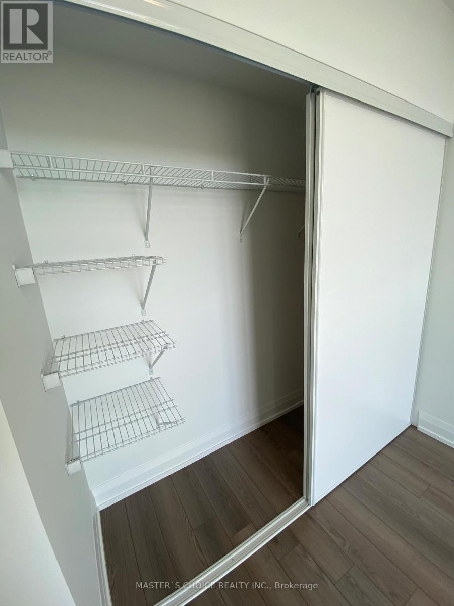 2910 - 77 Mutual Street, Toronto, ON - Indoor With Storage