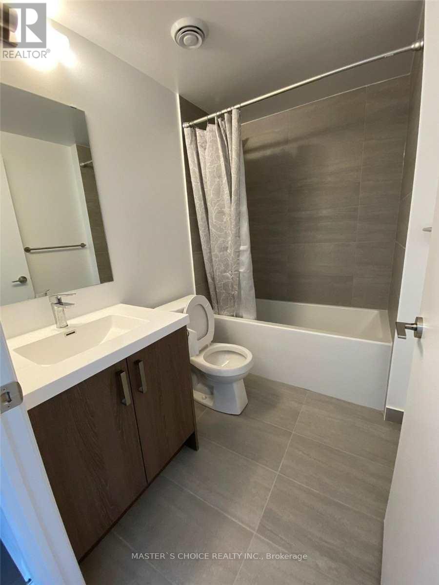 2910 - 77 Mutual Street, Toronto, ON - Indoor Photo Showing Bathroom