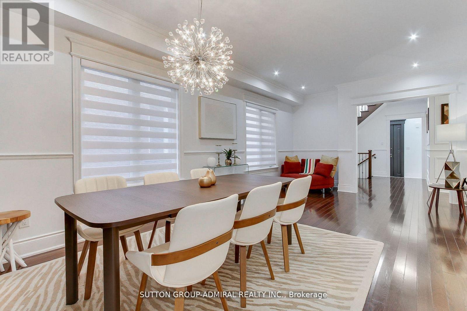 8 Aegis Drive, Vaughan, ON - Indoor Photo Showing Dining Room