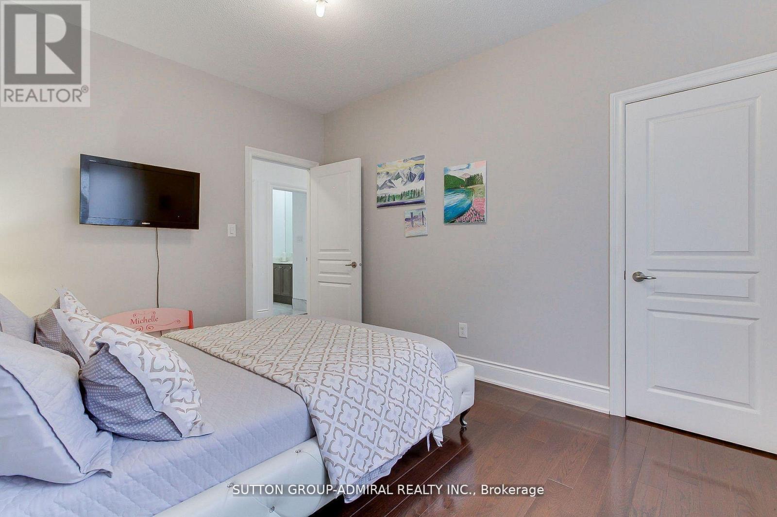 8 Aegis Drive, Vaughan, ON - Indoor Photo Showing Bedroom