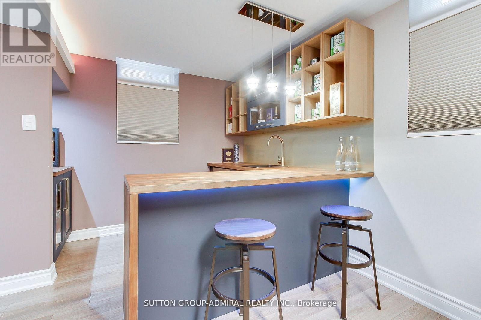 8 Aegis Drive, Vaughan, ON - Indoor