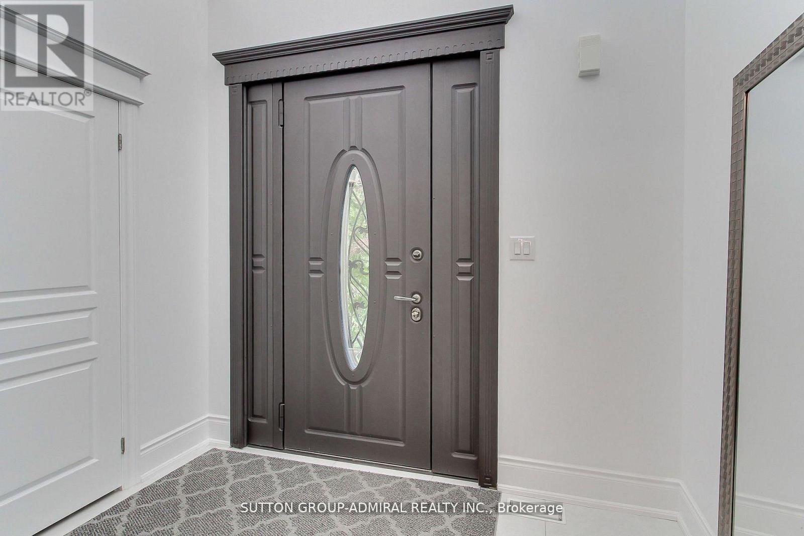 8 Aegis Drive, Vaughan, ON - Indoor Photo Showing Other Room