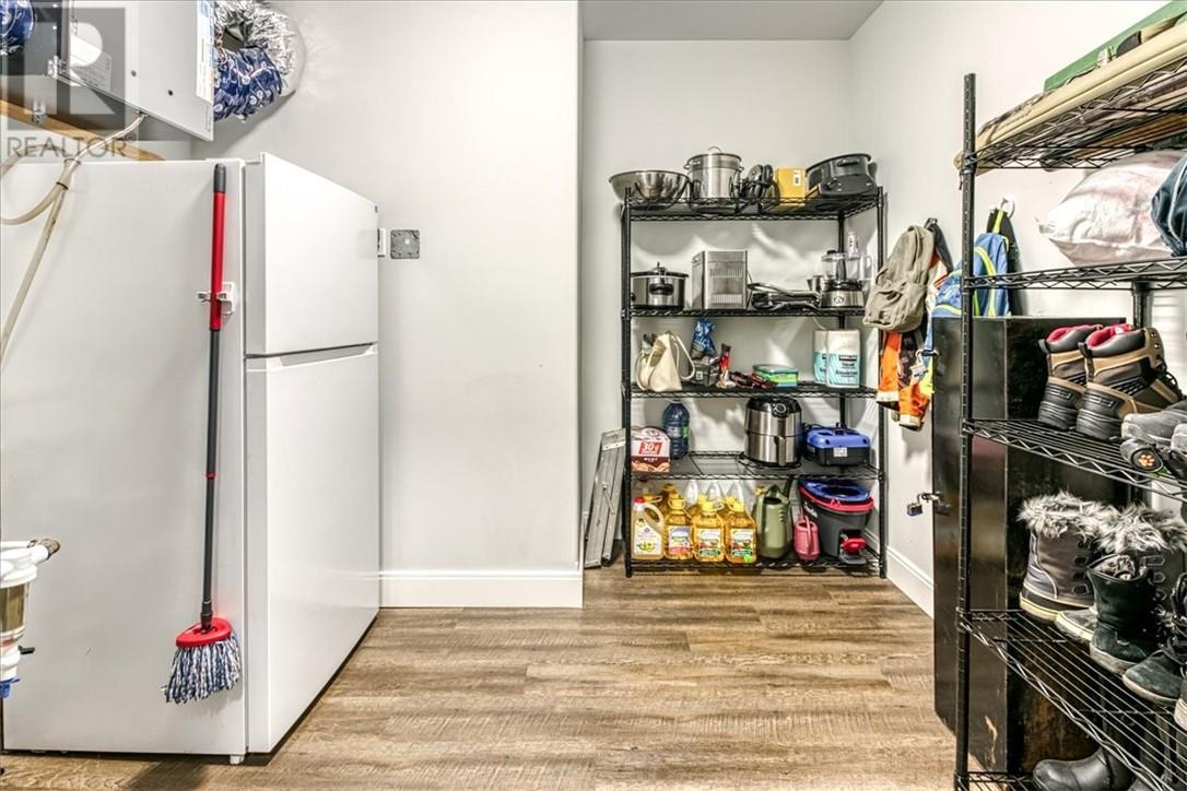 2717 Ckso Road, Sudbury, ON - Indoor