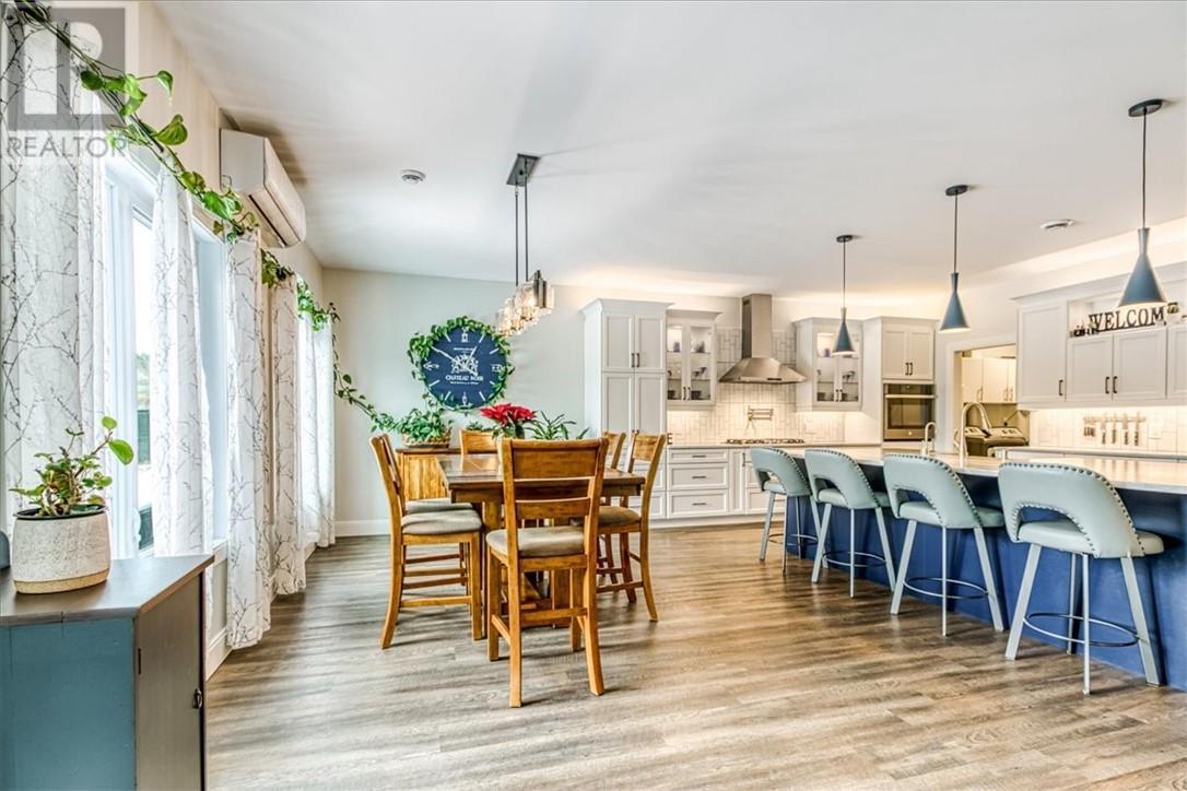 2717 Ckso Road, Sudbury, ON - Indoor