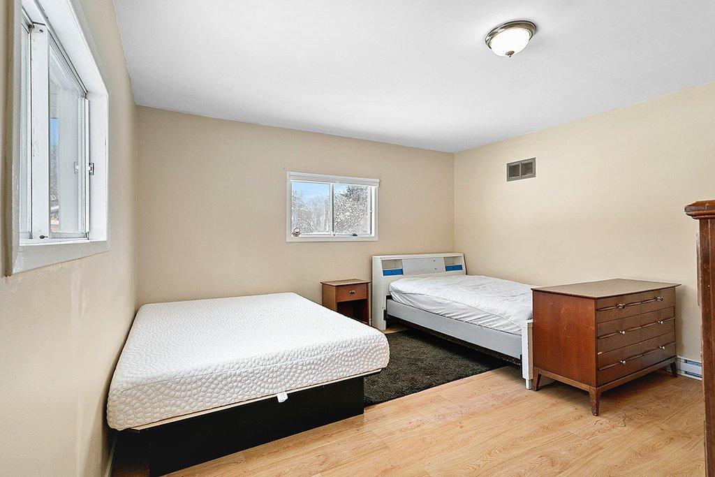 Chambre à coucher - 78 Route 301, Alleyn-Et-Cawood, QC - Indoor Photo Showing Bedroom