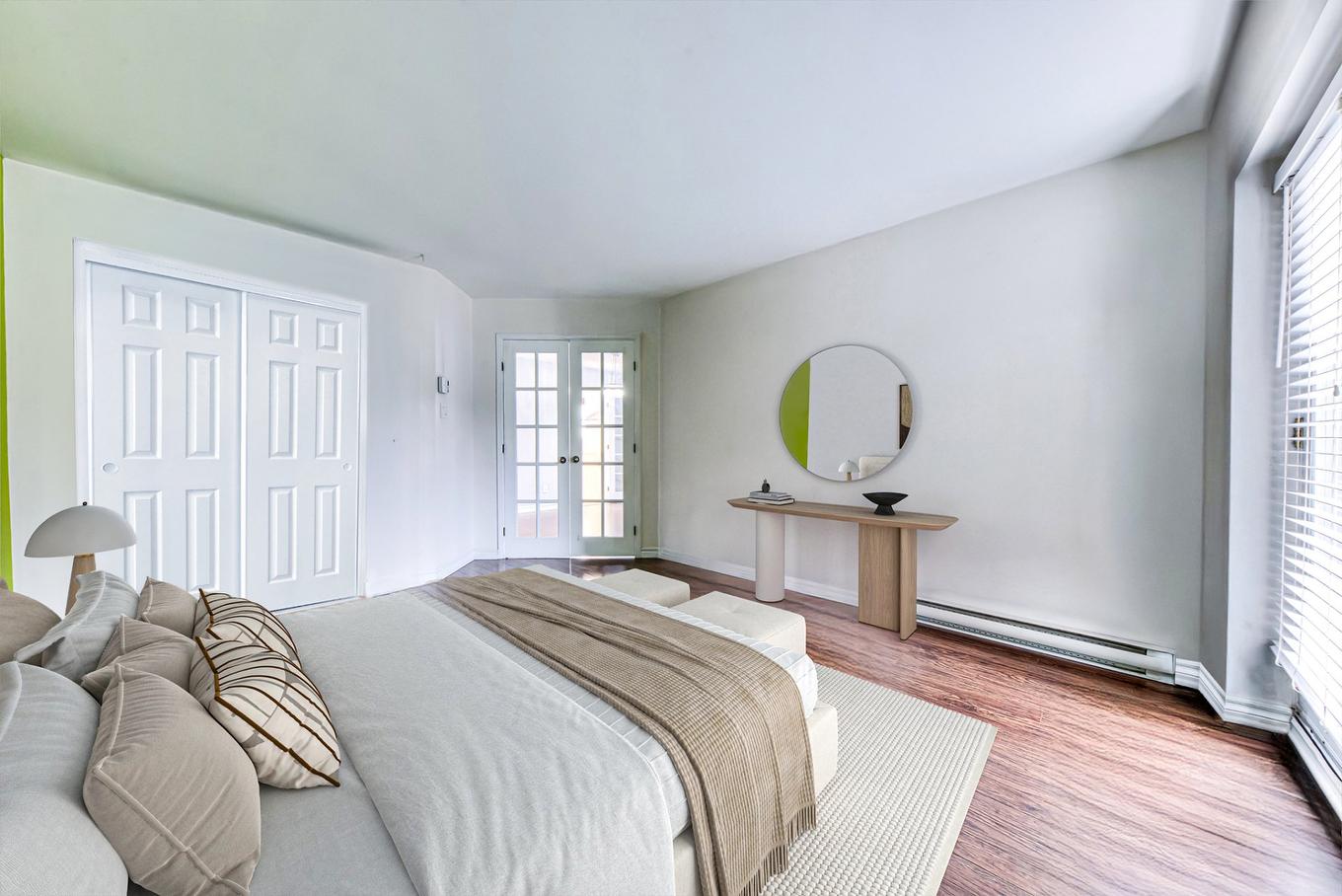 Primary bedroom - 101-6795 Av. Raoul, Longueuil (Saint-Hubert), QC - Indoor Photo Showing Bedroom