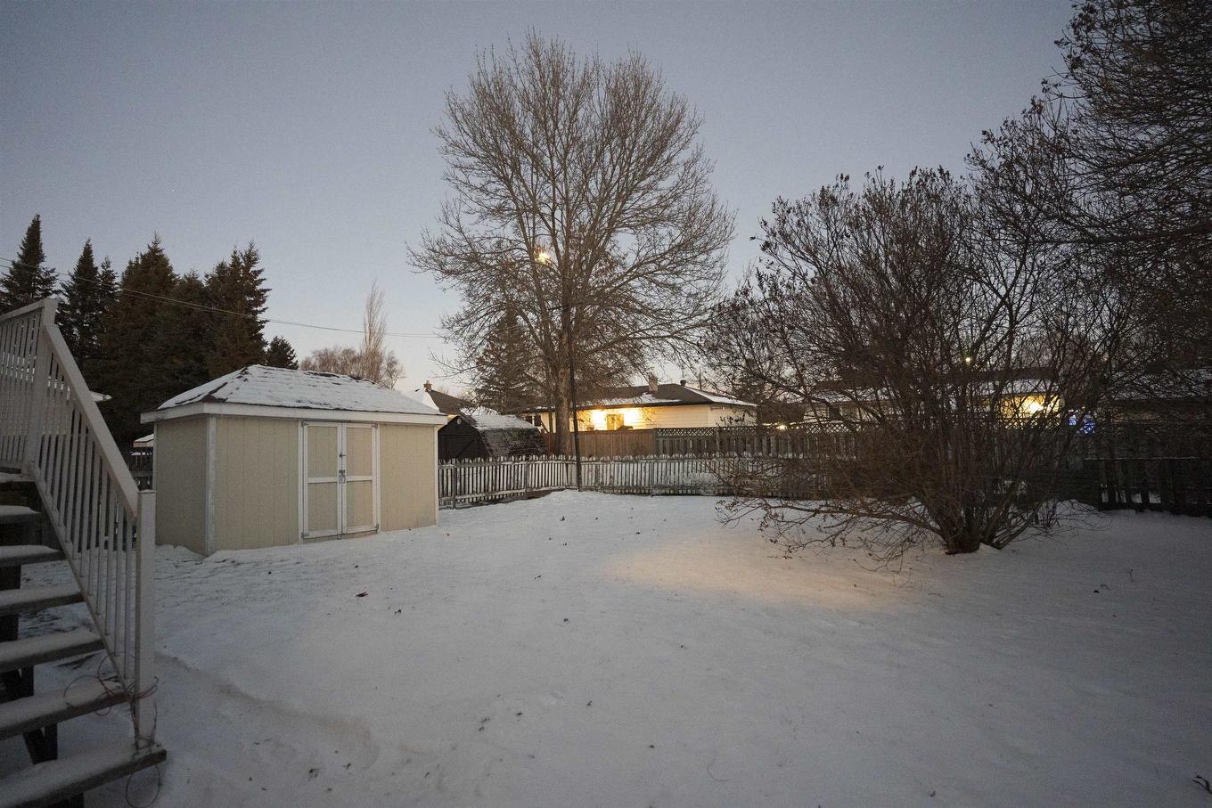 263 Empress Avenue S, Thunder Bay, ON - Outdoor