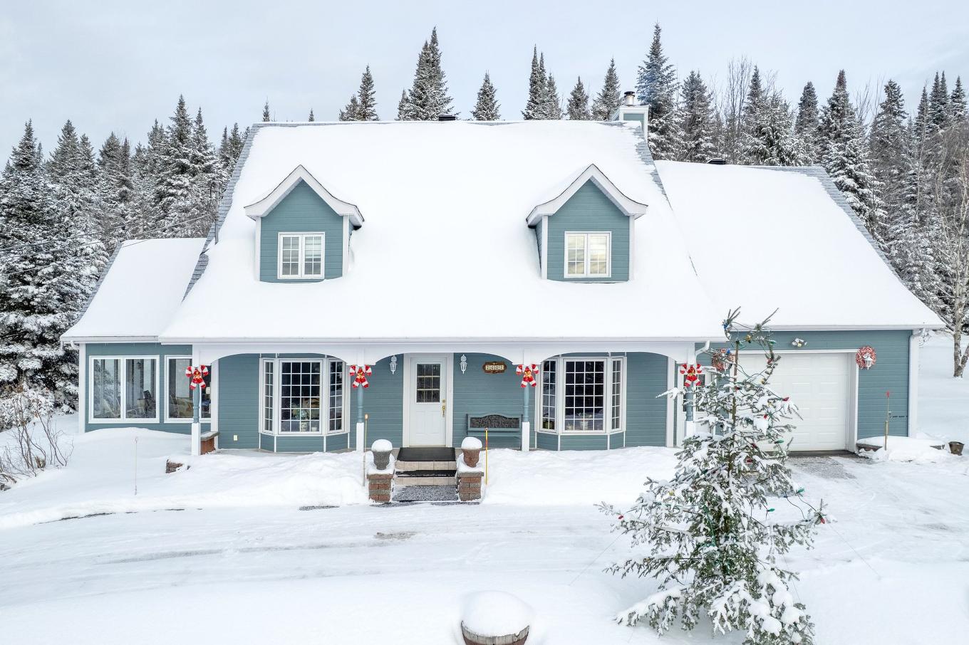 Façade - 2602 Ch. Brunet, Sainte-Agathe-Des-Monts, QC - Outdoor