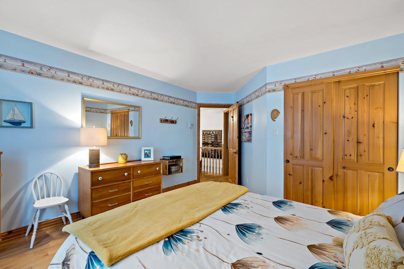 Chambre à coucher principale - 2602 Ch. Brunet, Sainte-Agathe-Des-Monts, QC - Indoor Photo Showing Bedroom