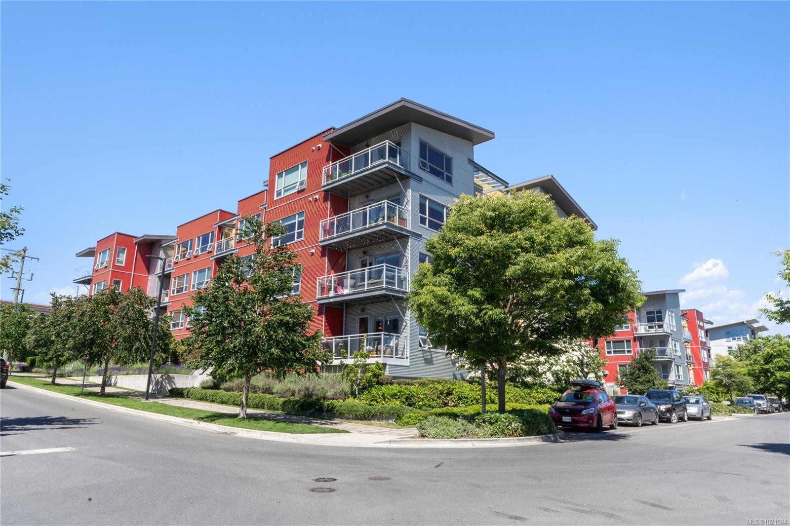 211-785 Tyee Rd, Victoria, BC - Outdoor With Balcony With Facade