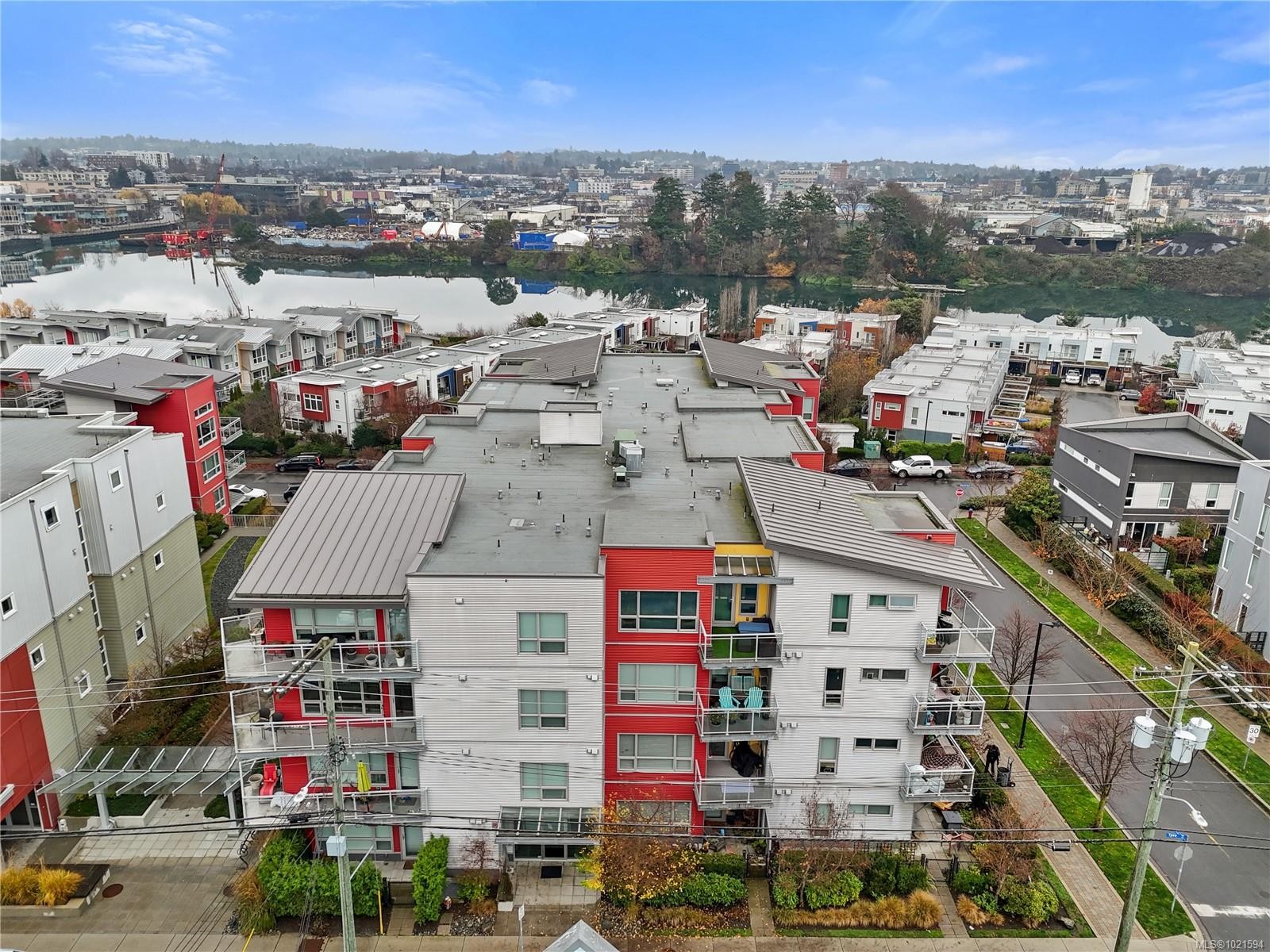 211-785 Tyee Rd, Victoria, BC - Outdoor With View