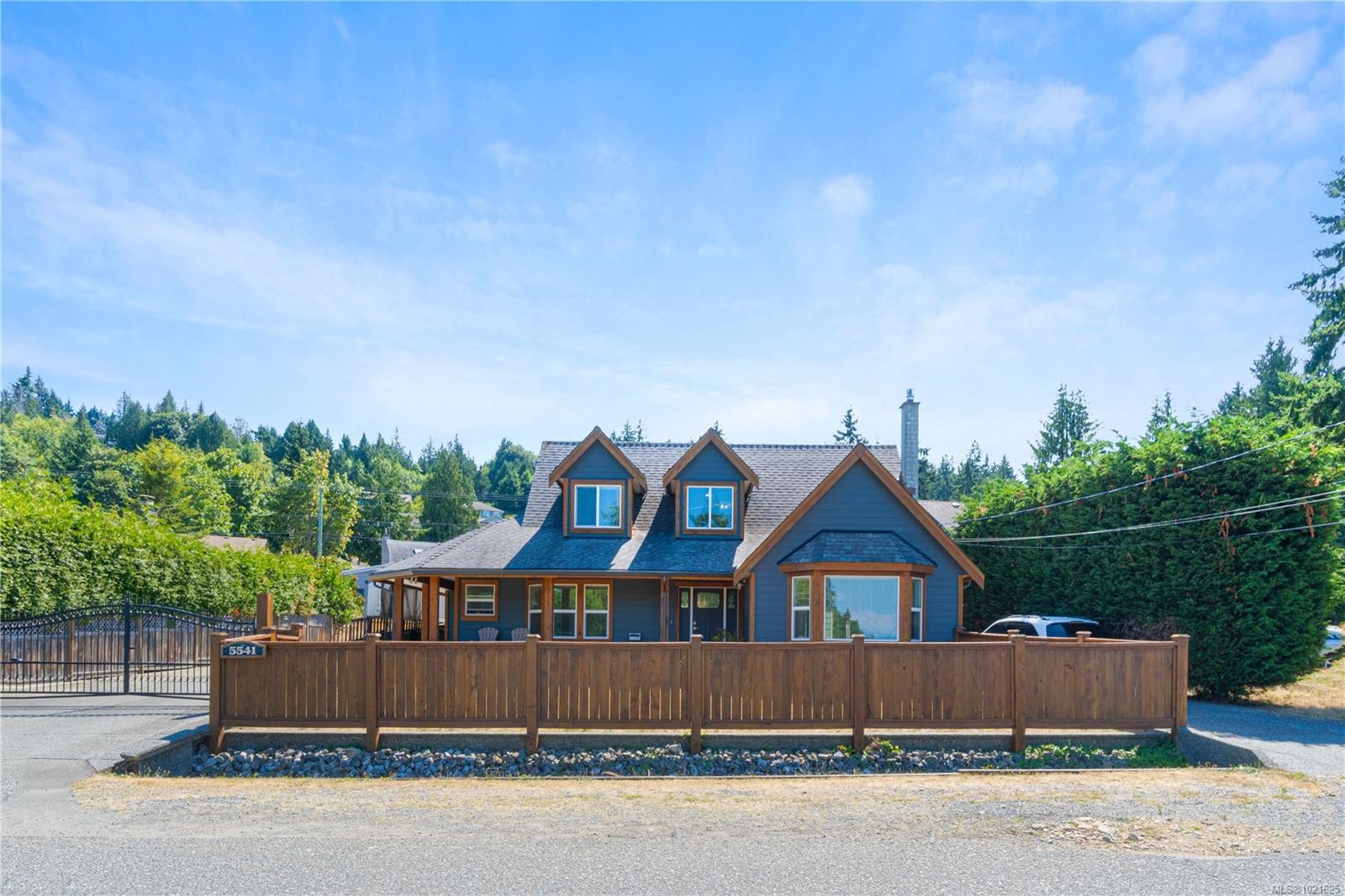 5541 Westdale Rd, Nanaimo, BC