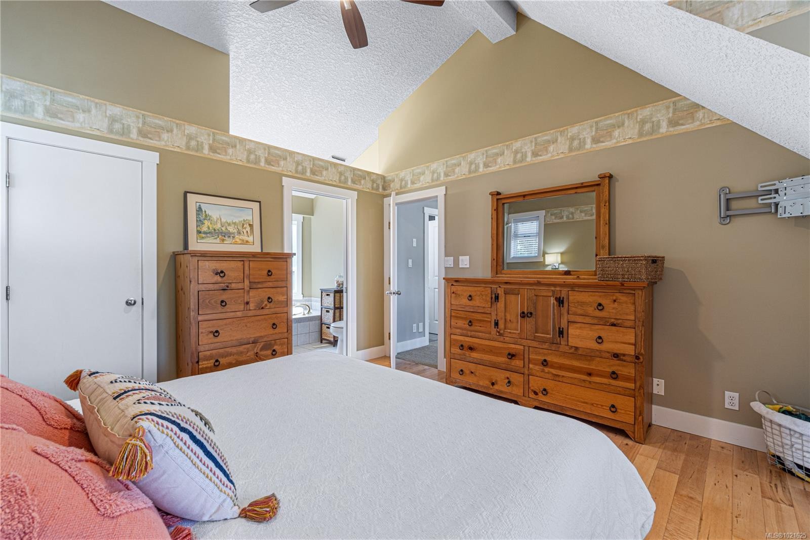 5541 Westdale Rd, Nanaimo, BC