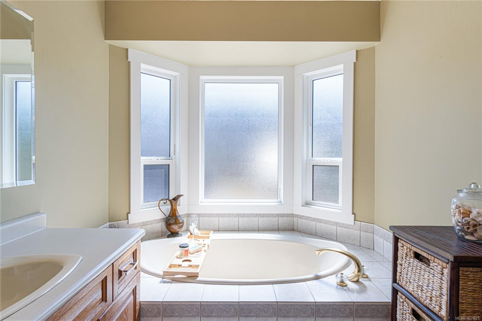 5541 Westdale Rd, Nanaimo, BC