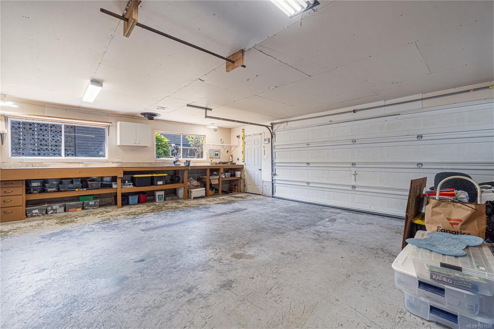 5541 Westdale Rd, Nanaimo, BC