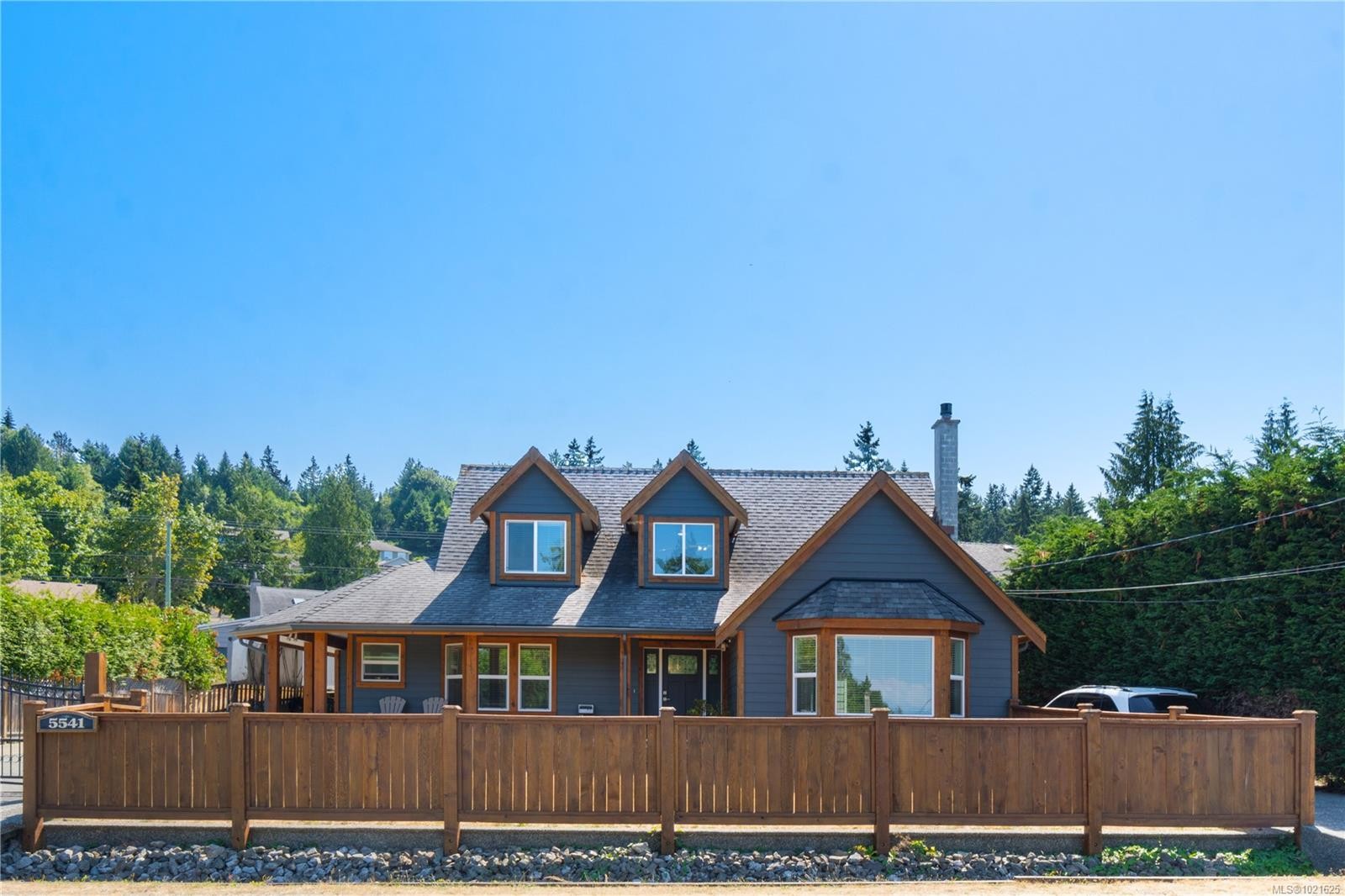 5541 Westdale Rd, Nanaimo, BC