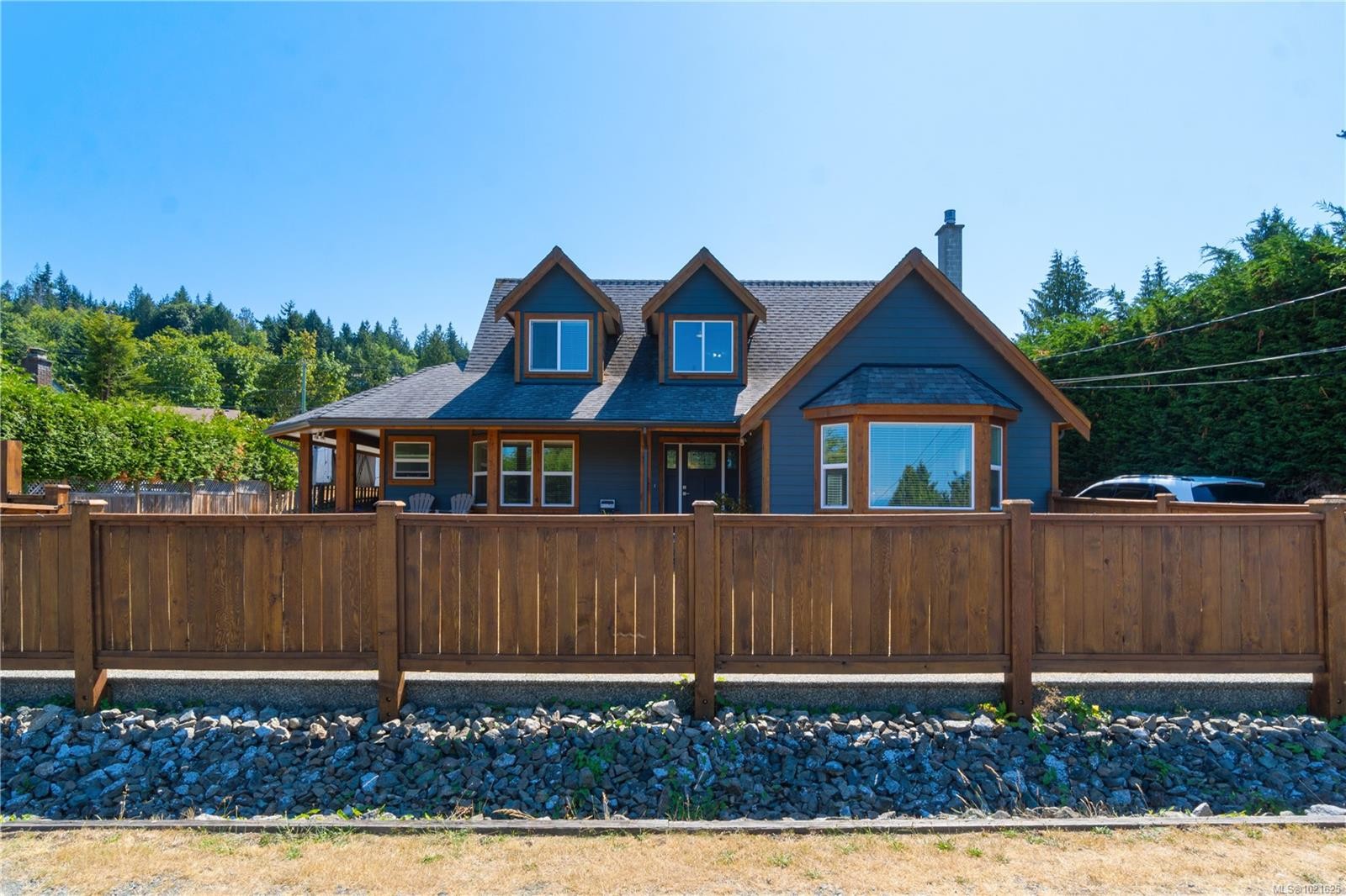 5541 Westdale Rd, Nanaimo, BC