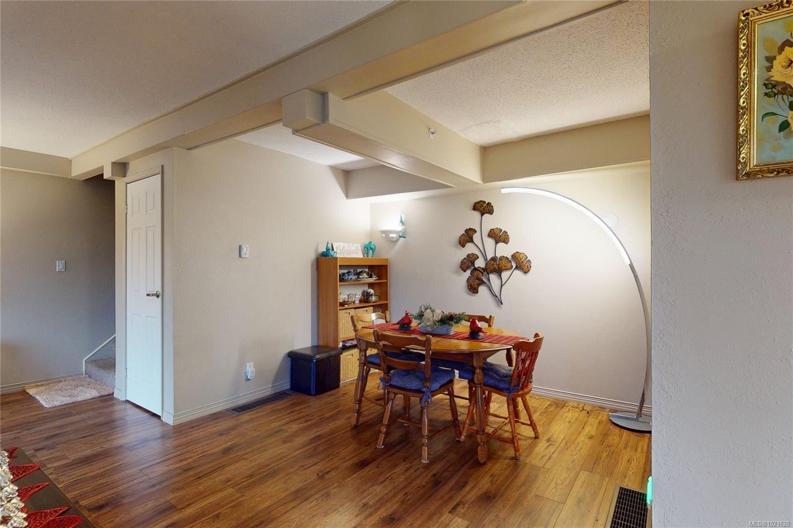 77-4061 Larchwood Dr, Saanich, BC