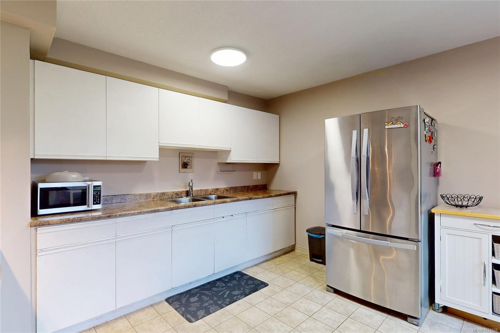 77-4061 Larchwood Dr, Saanich, BC