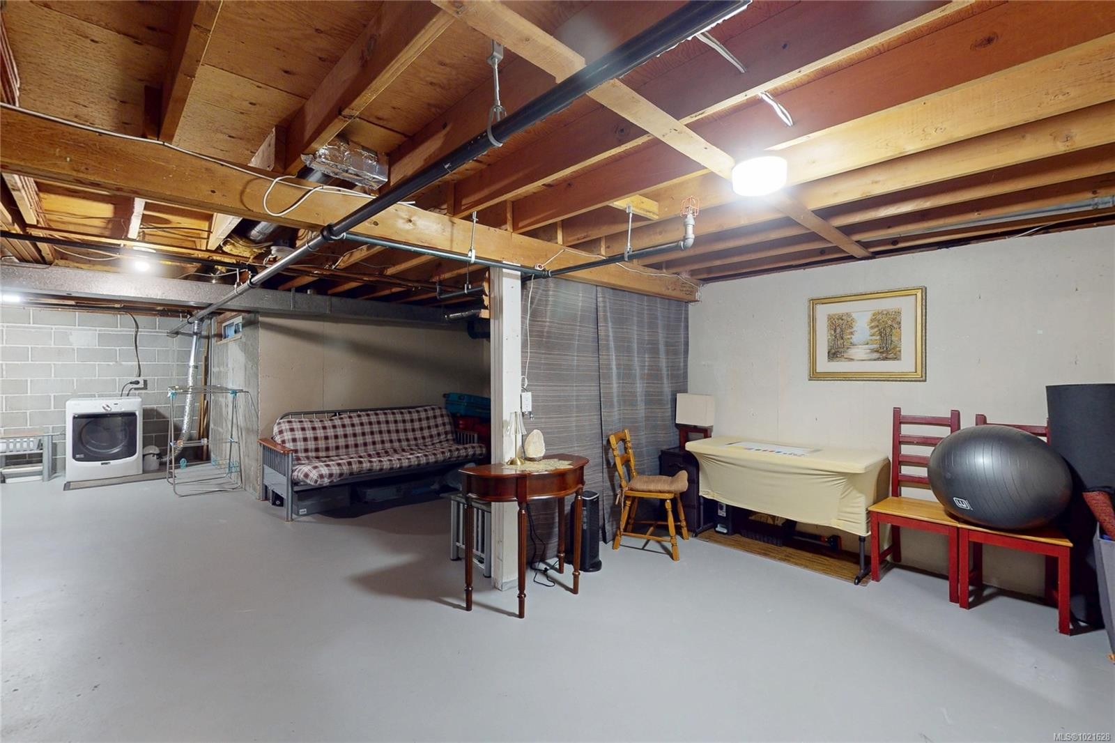 77-4061 Larchwood Dr, Saanich, BC