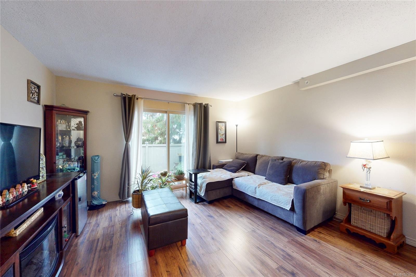 77-4061 Larchwood Dr, Saanich, BC