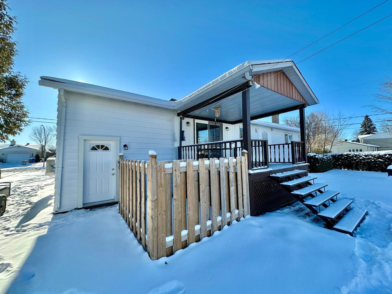 Backyard - 369 Boul. Tessier, Lachute, QC - Outdoor