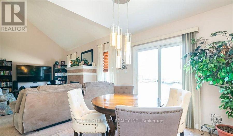 79 Donker Drive, St. Thomas, ON - Indoor