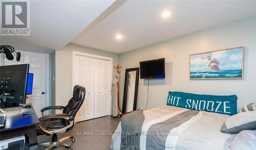 79 Donker Drive, St. Thomas, ON - Indoor Photo Showing Bedroom