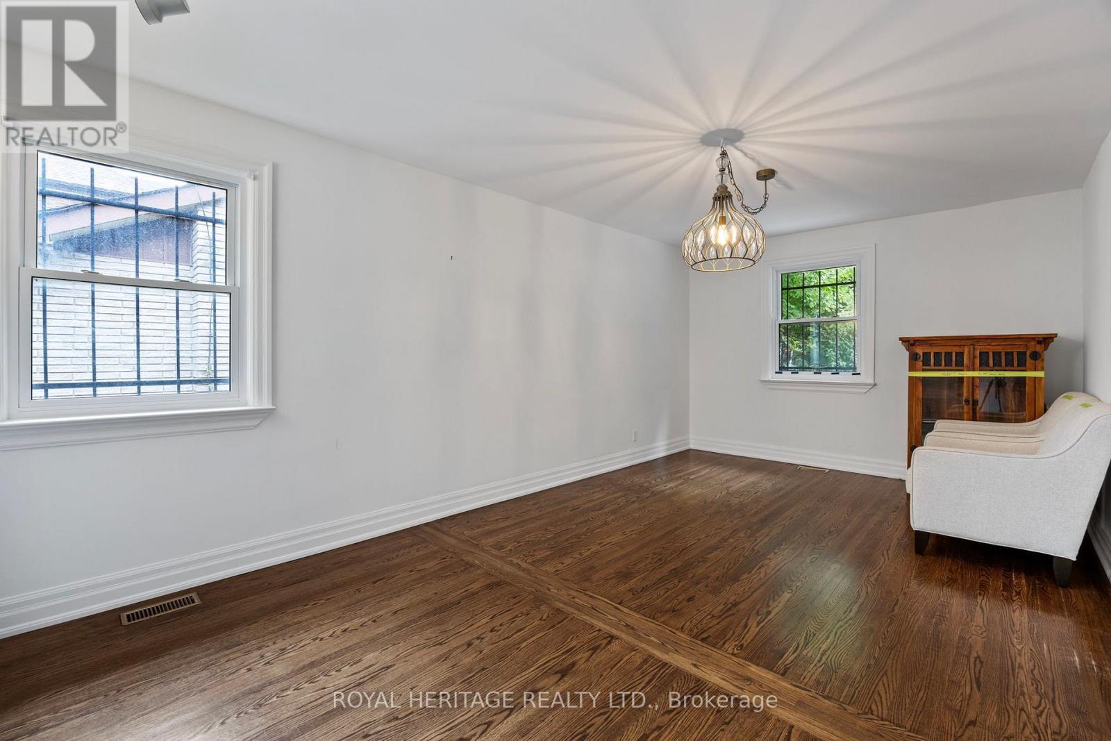 32 Beath Street, Toronto, ON - Indoor Photo Showing Other Room