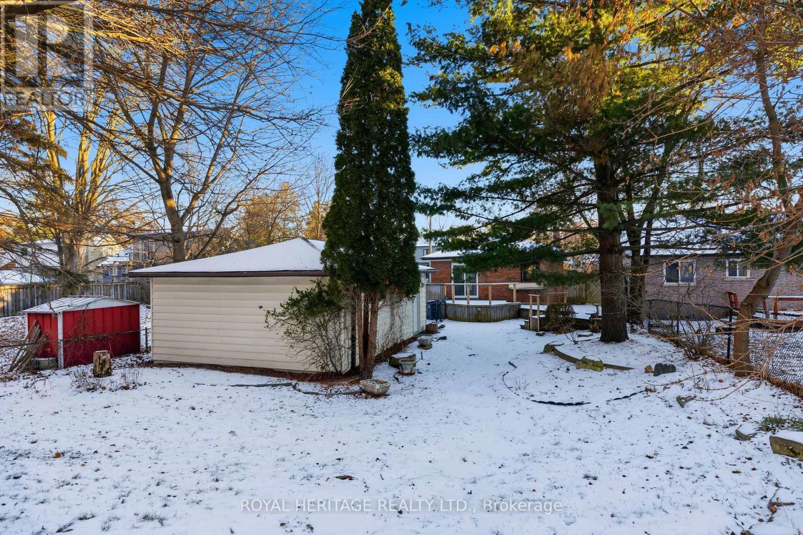 32 Beath Street, Toronto, ON - Outdoor