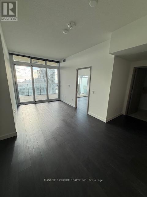 4607 - 1 Concord Cityplace Way, Toronto, ON - Indoor Photo Showing Other Room