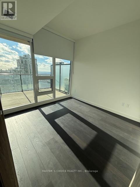 4607 - 1 Concord Cityplace Way, Toronto, ON - Indoor Photo Showing Other Room