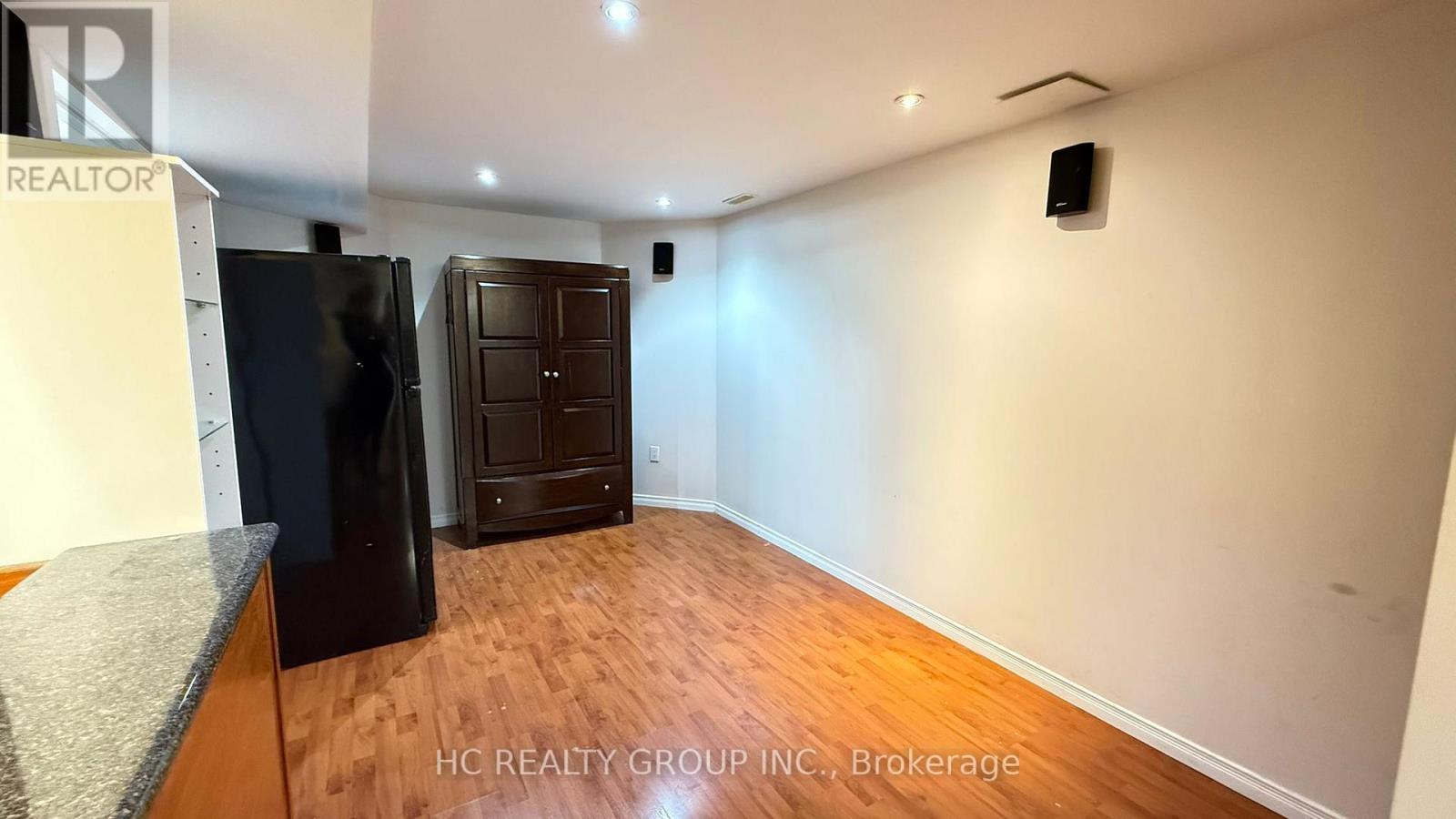 Basement - 52 Lakespring Drive, Markham, ON - Indoor Photo Showing Other Room