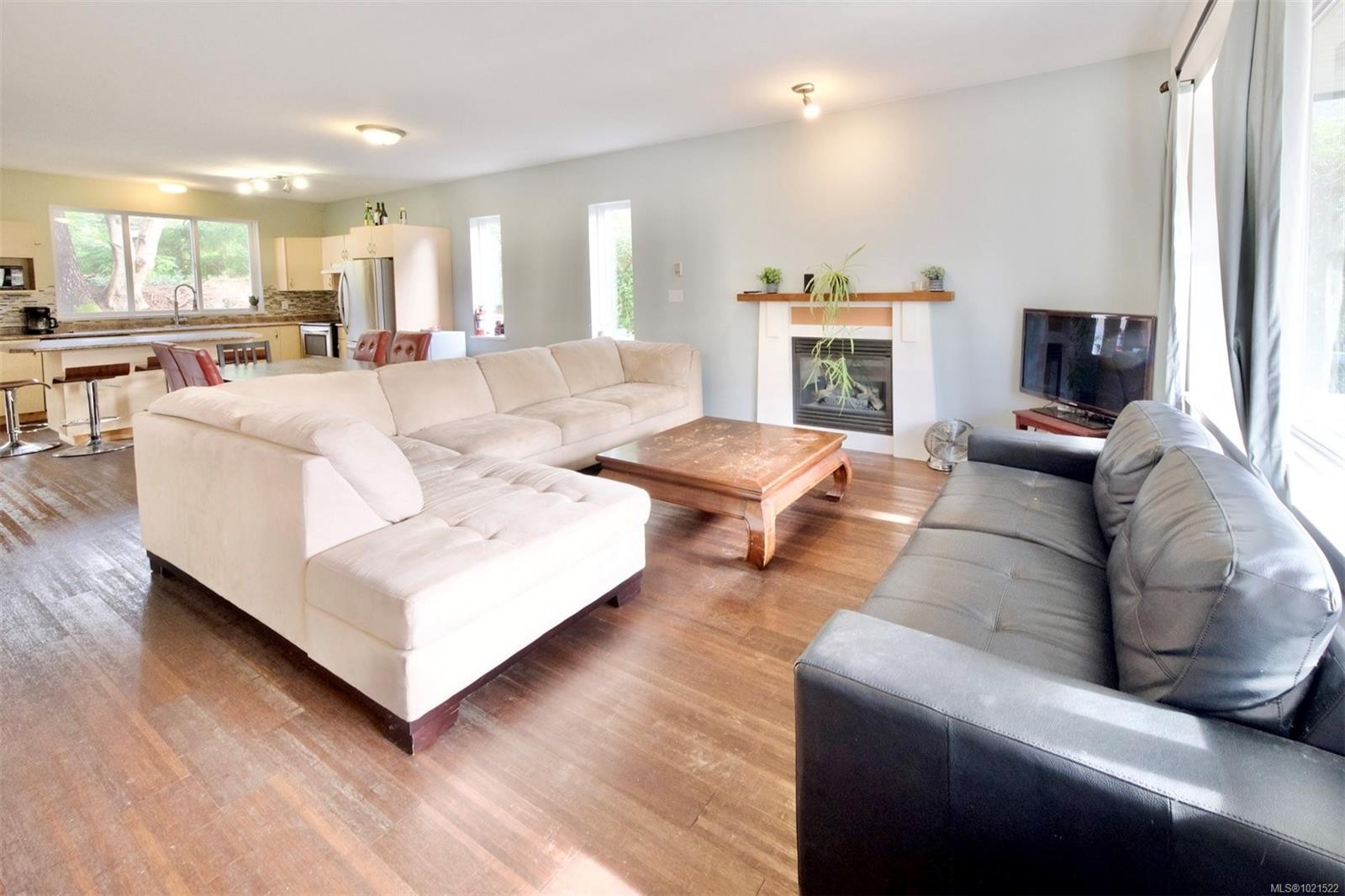 645 Shore Pine Cres, Tofino, BC