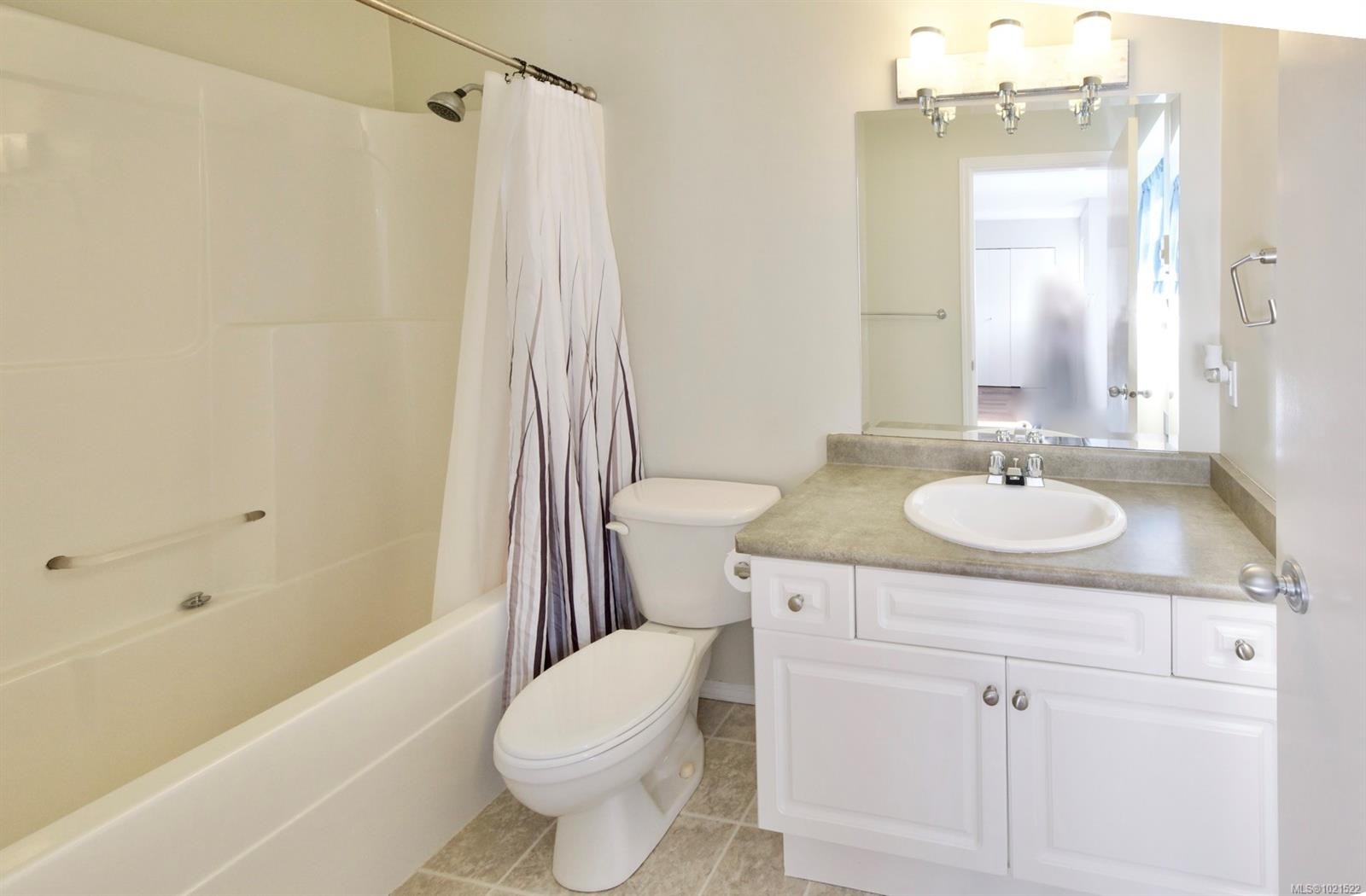 645 Shore Pine Cres, Tofino, BC